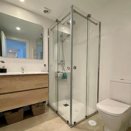 Piso De 2 Habitaciones En Centro, Zona Muy Tranquila Con Playa A 2 Min Andando Gijón Exterior foto